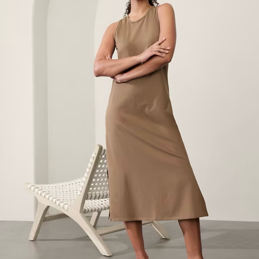 Athleta NWT Essential Midi Dress XS Camel